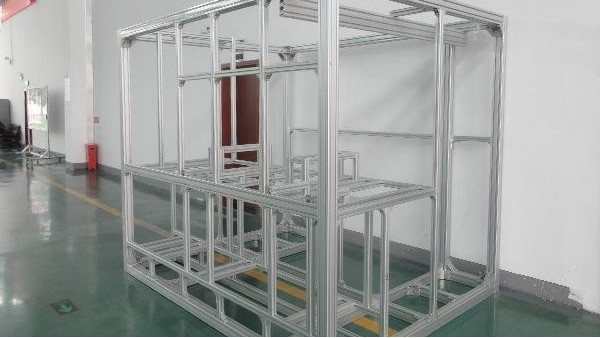 精密工藝+快速交貨，贏得鋁型材新客戶?