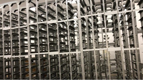 立體庫(kù)用鋁型材-工業(yè)鋁合金型材生產(chǎn)定制加工廠(chǎng)商澳宏鋁業(yè)